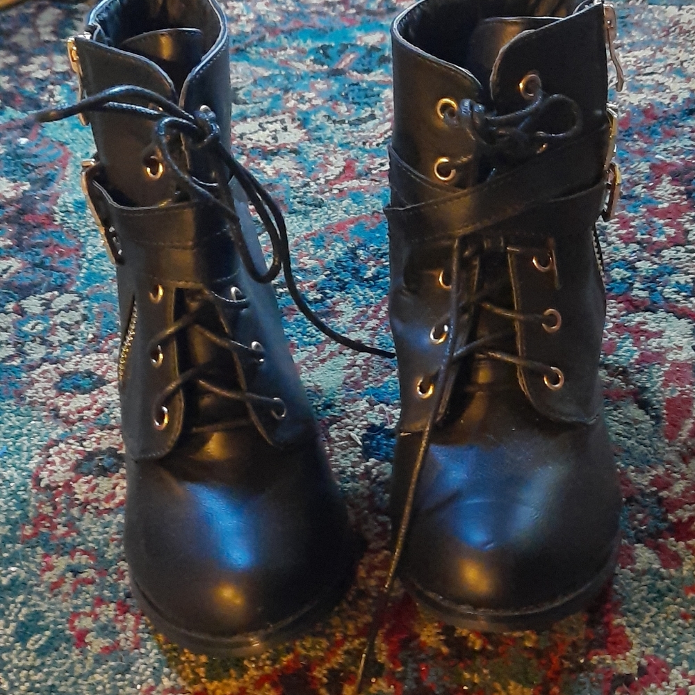 Never worn
